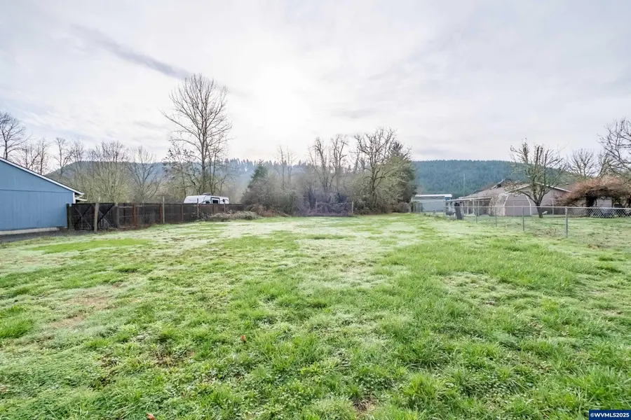 3171  Juniper St, Sweet Home, OR 97386 - Image #3