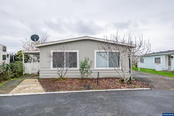 17640 SW Declaration Wy, Beaverton, OR 97006