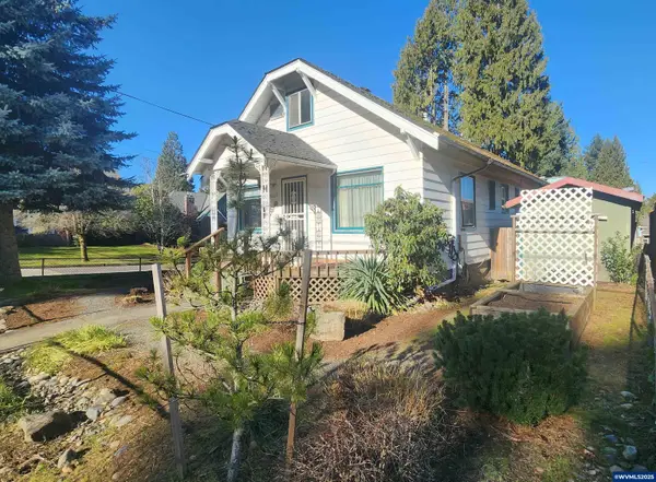 2605 NE Jarrett St, Portland, OR 97211