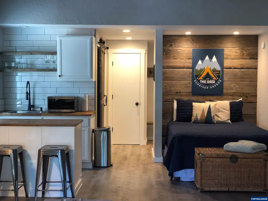 17656  Pinnacle Ln Ln, Sunriver, OR 97707 - Image #2