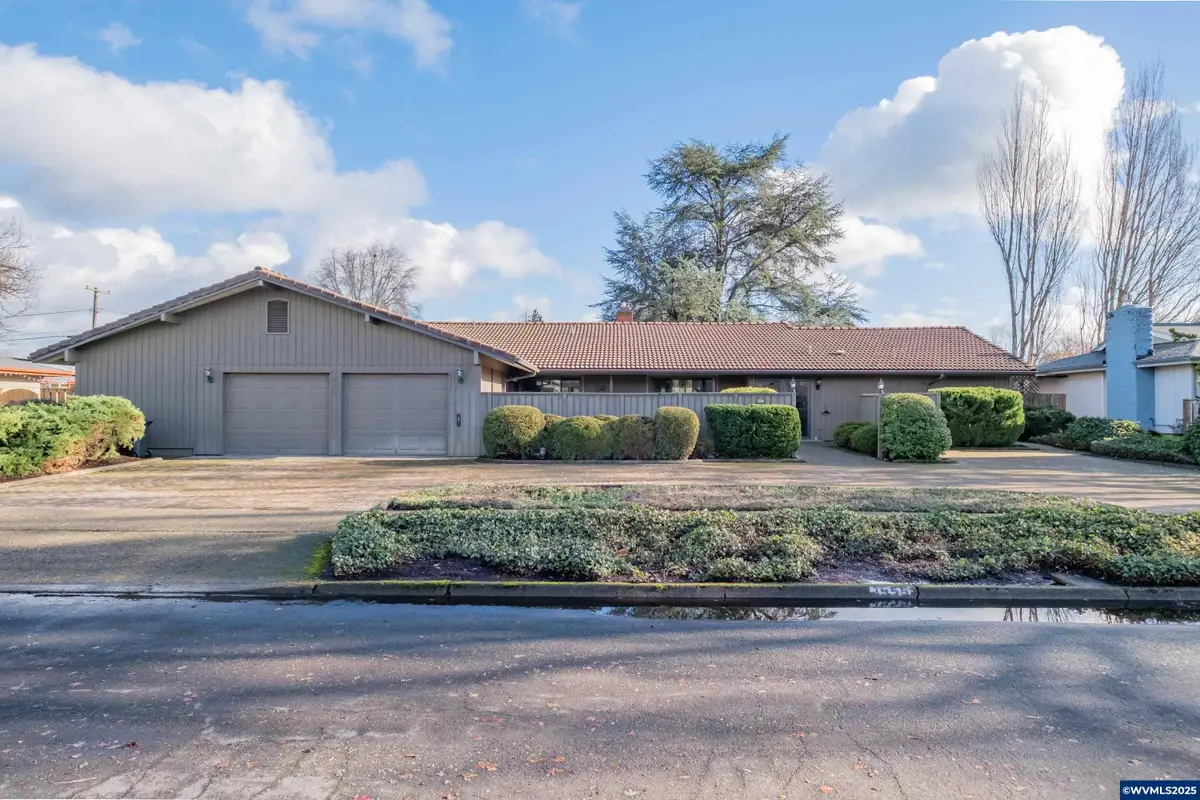 1555 NW 13th St, Corvallis, OR 97330 - Image #1