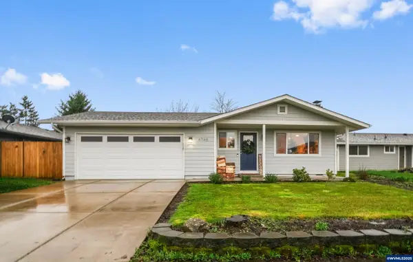 4748  Mall Ct NE, Salem, OR 97305