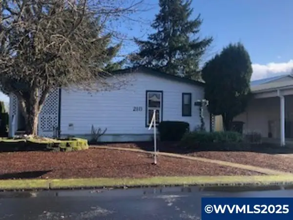 300 SE LaCreole #210 Dr, Dallas, OR 97338