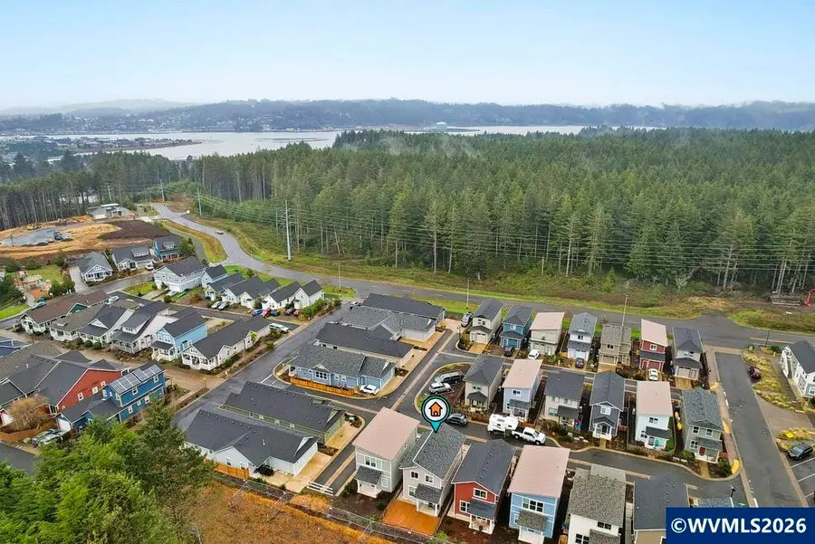 4520 SE Fleming St, South Beach, OR 97366 - Image #3