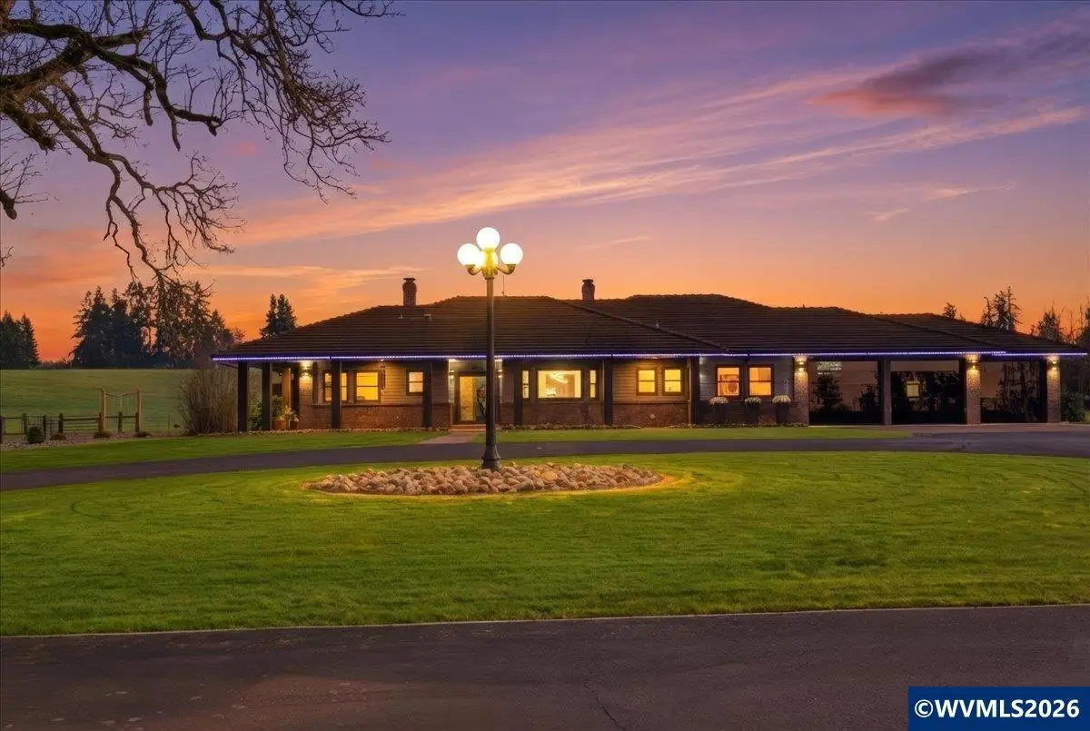 6388  Cascade Hwy NE, Silverton, OR 97381 - Image #1