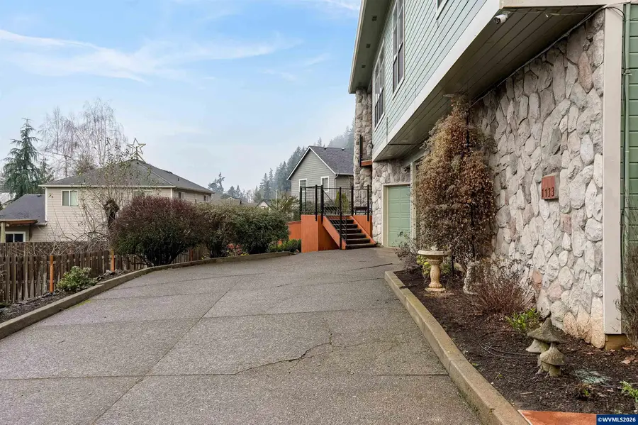 1133  Enstad Ln, Silverton, OR 97381 - Image #3