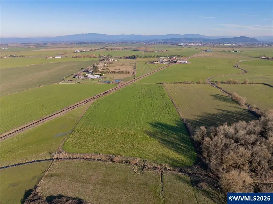 33877  Red Bridge Rd SE, Albany, OR 97322 - Image #2