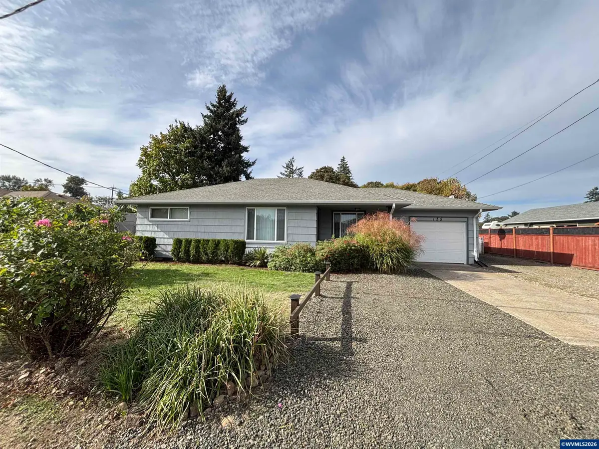 135  College Dr NW, Salem, OR 97304 - Image #1