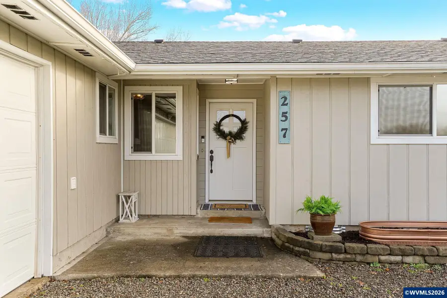 257 N 6th St, Jefferson, OR 97352 - Image #3