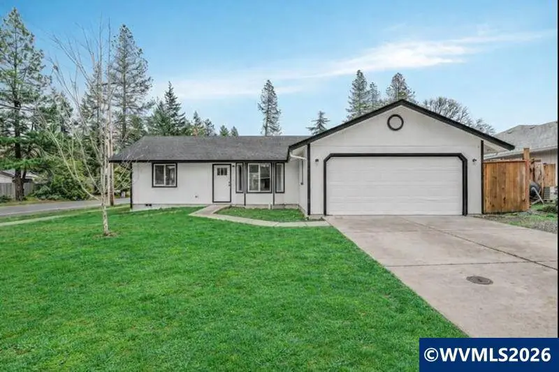 87667  Oak Island Dr, Veneta, OR 97487 - Image #1