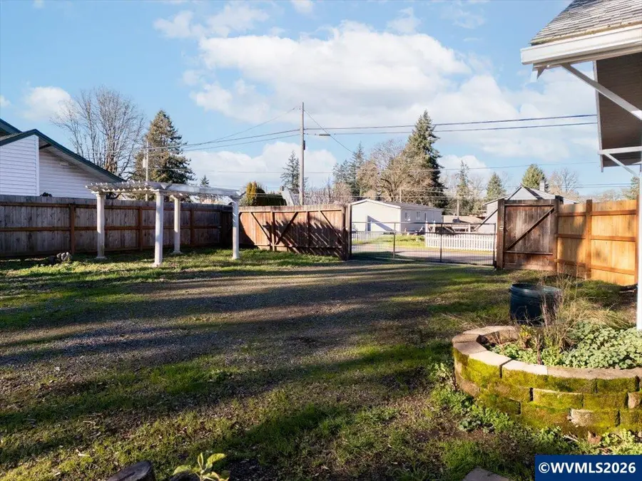 2128 (Next to)  Front Av NE, Albany, OR 97321 - Image #3