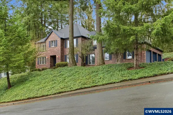 2380  Heath St S, Salem, OR 97302