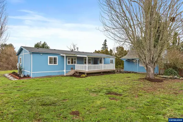 925  New Haven Dr NE, Salem, OR 97317