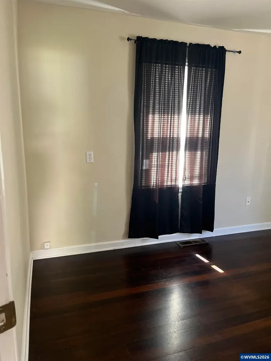 1845  East Nob Hill St SE, Salem, OR 97302 - #3