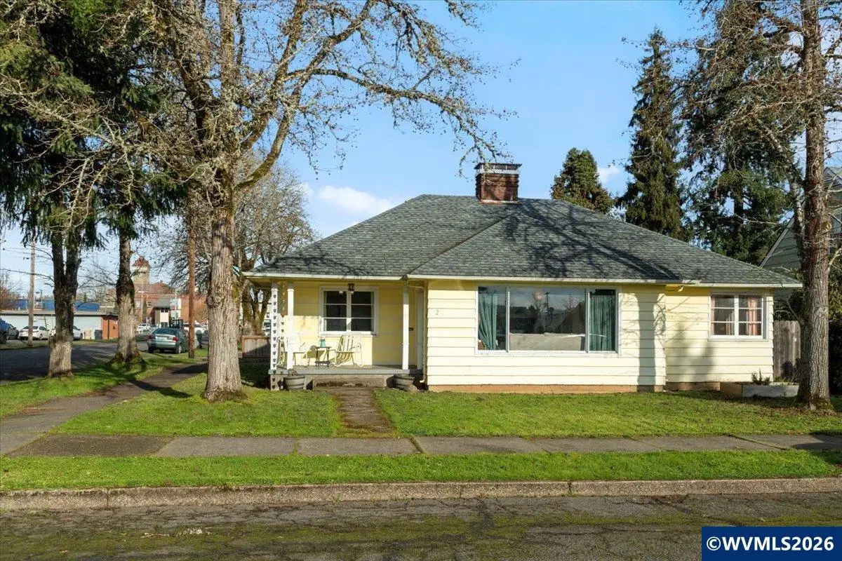 210 SE Clay St, Dallas, OR 97338 - Image #1