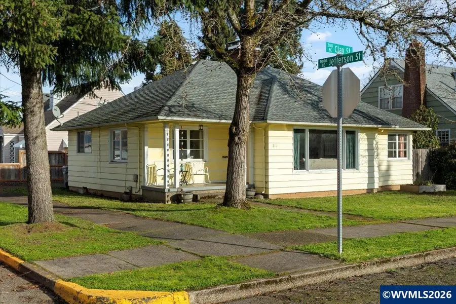 210 SE Clay St, Dallas, OR 97338 - Image #2