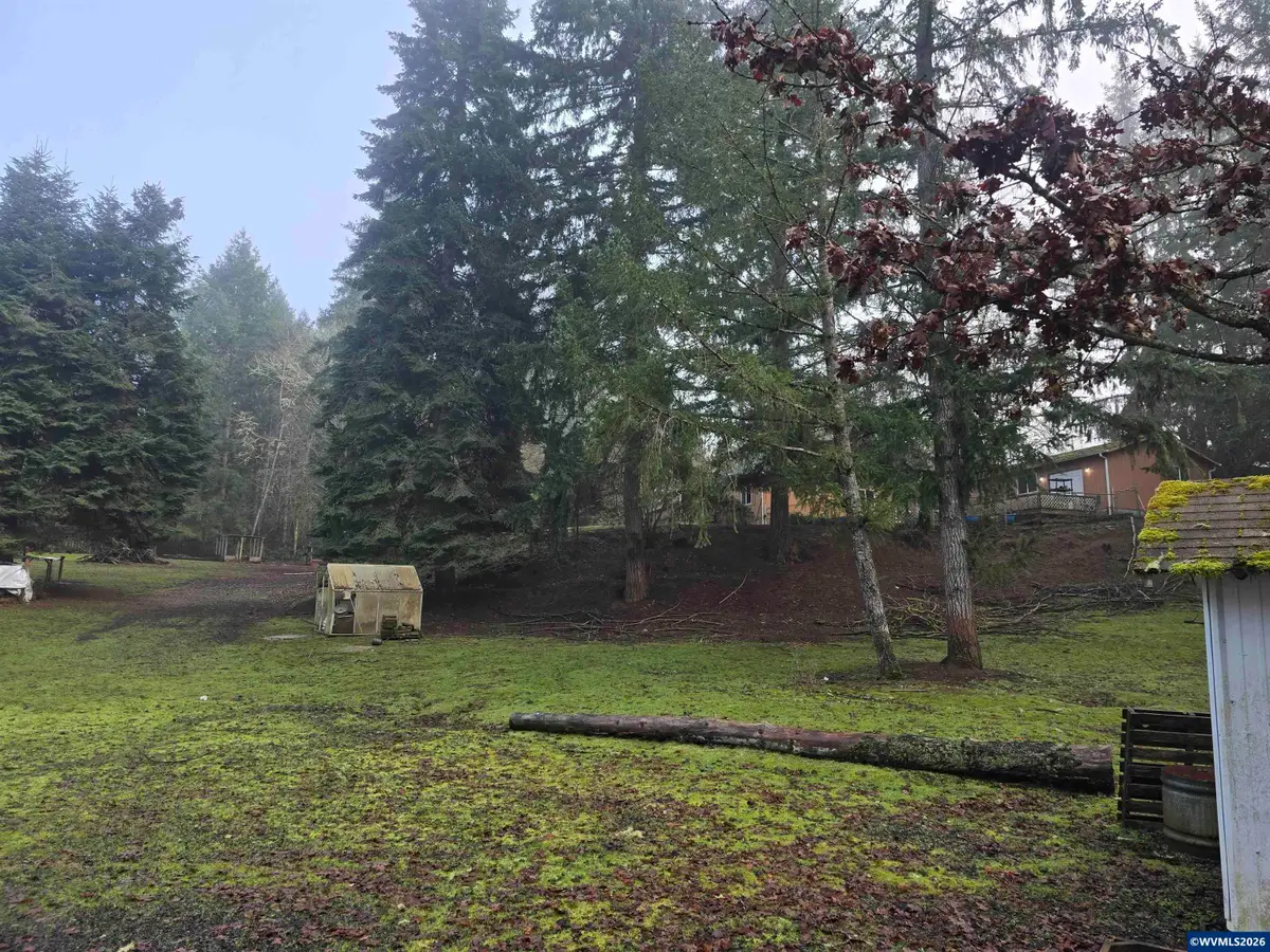 40065  Crawfordsville Dr, Sweet Home, OR 97386 - Image #1