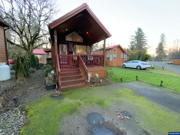 8372  Enchanted Way, Turner, OR 97392