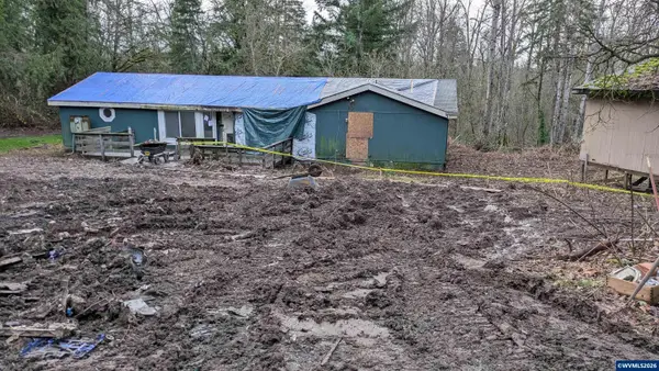 16150 S Riverview Rd, Molalla, OR 97038