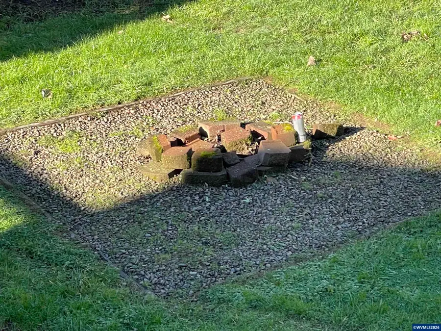 617 SW Monroe St, Sheridan, OR 97378 - Image #3