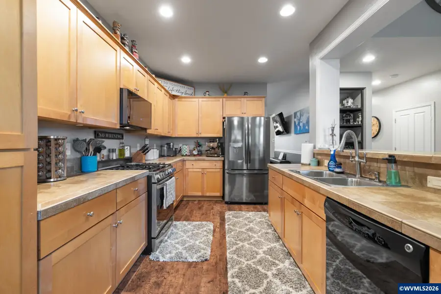 2504  Laura Vista Dr NW, Albany, OR 97321 - #3