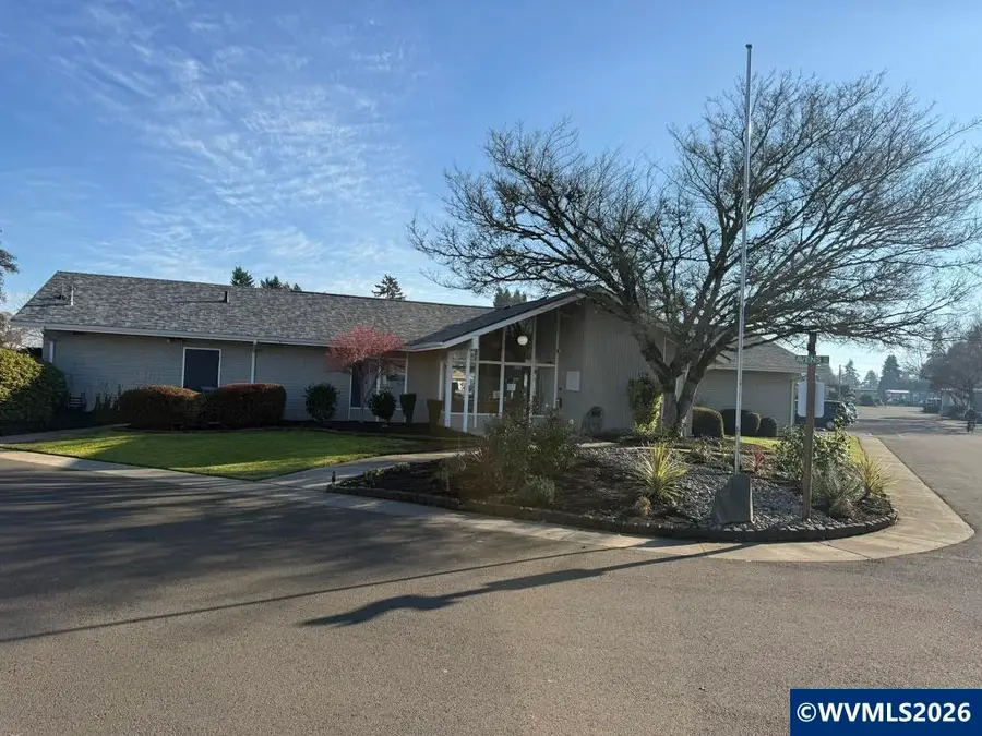 194  Broadmore Av NE, Salem, OR 97301 - Image #2