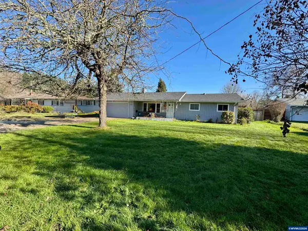 31867  Lawrence St, Lebanon, OR 97355
