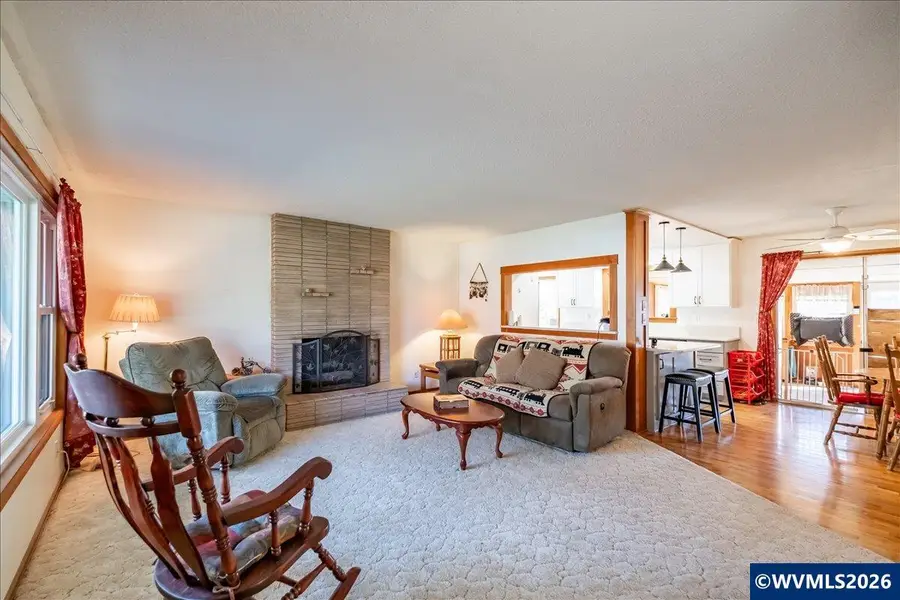 31867  Lawrence St, Lebanon, OR 97355 - Image #3