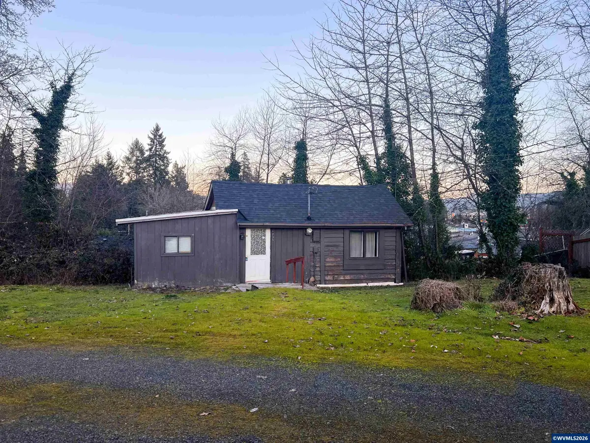 1235  4th Av, Sweet Home, OR 97386 - Image #1