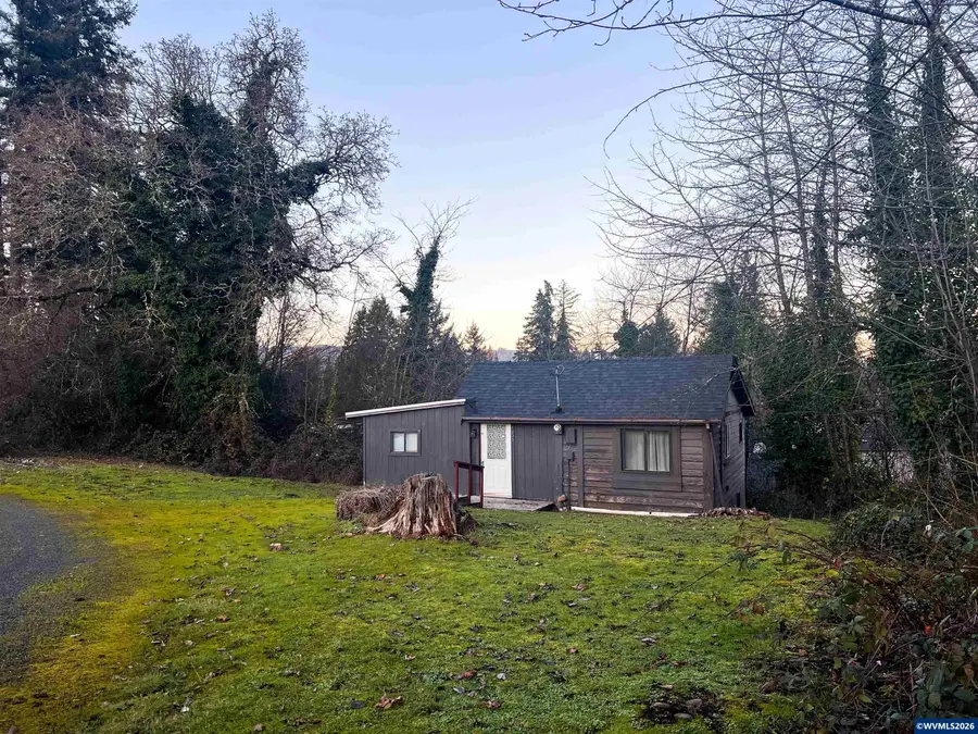 1235  4th Av, Sweet Home, OR 97386 - Image #2