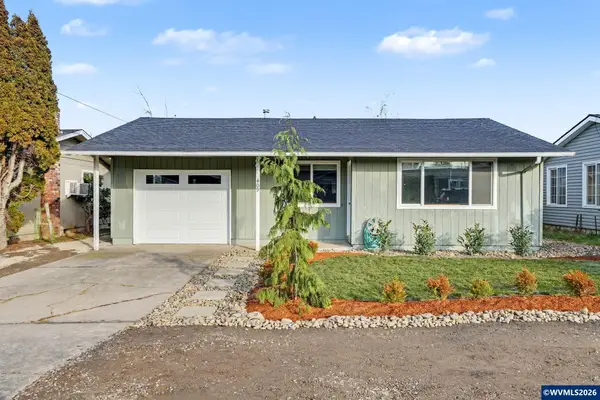 409  Washington St, Silverton, OR 97381