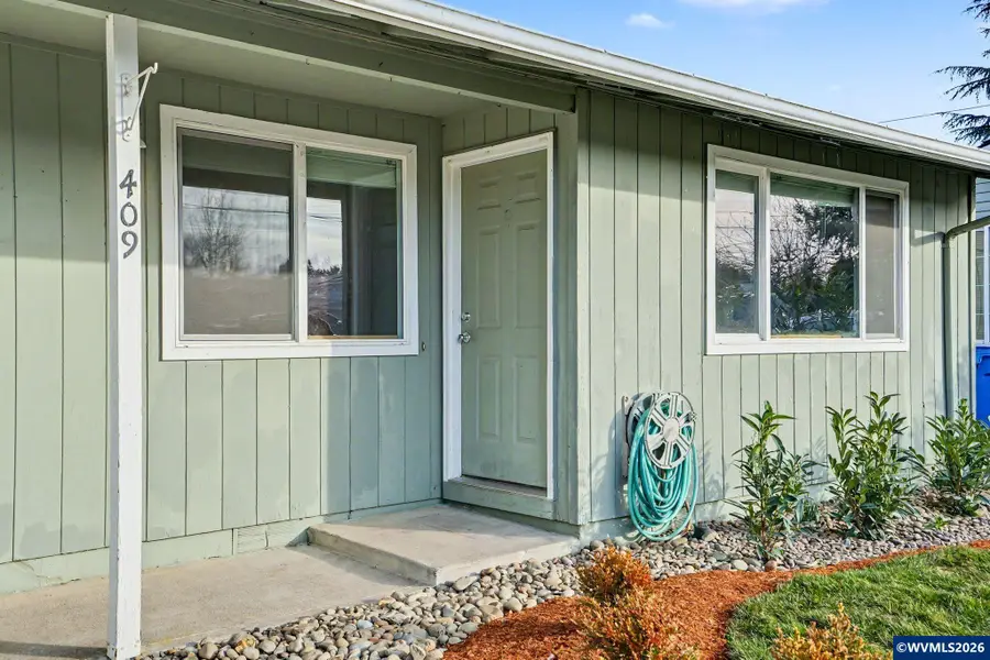 409  Washington St, Silverton, OR 97381 - Image #3