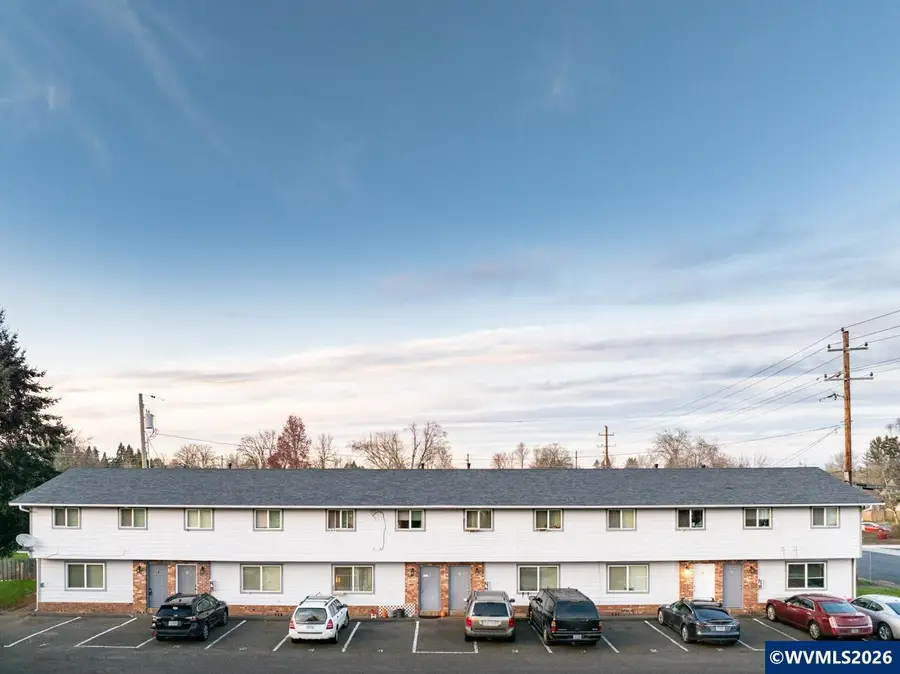 1267 SE Holman Av, Dallas, OR 97338 - Image #3