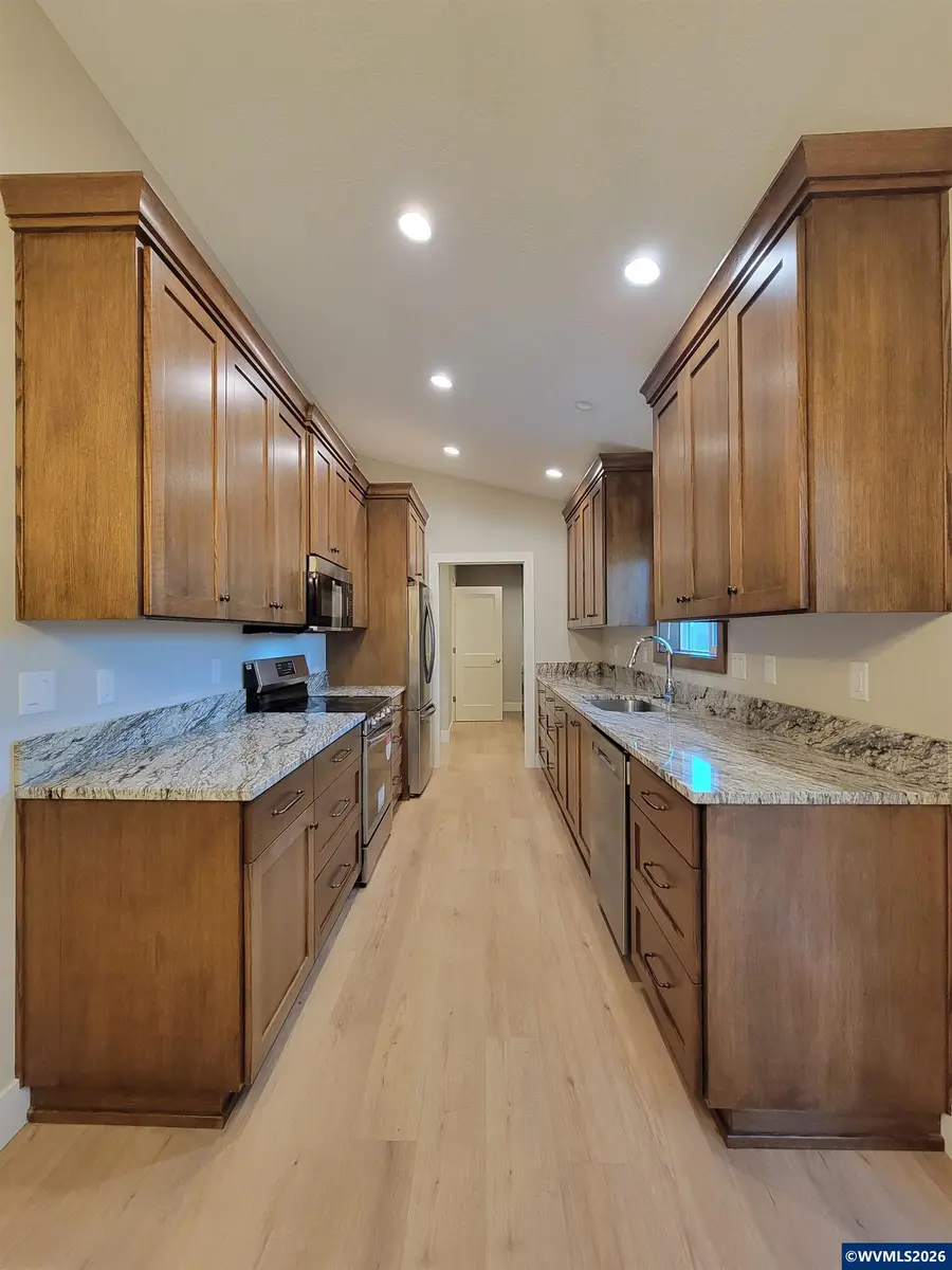 3325  Ferndell St NE, Salem, OR 97301 - Image #3