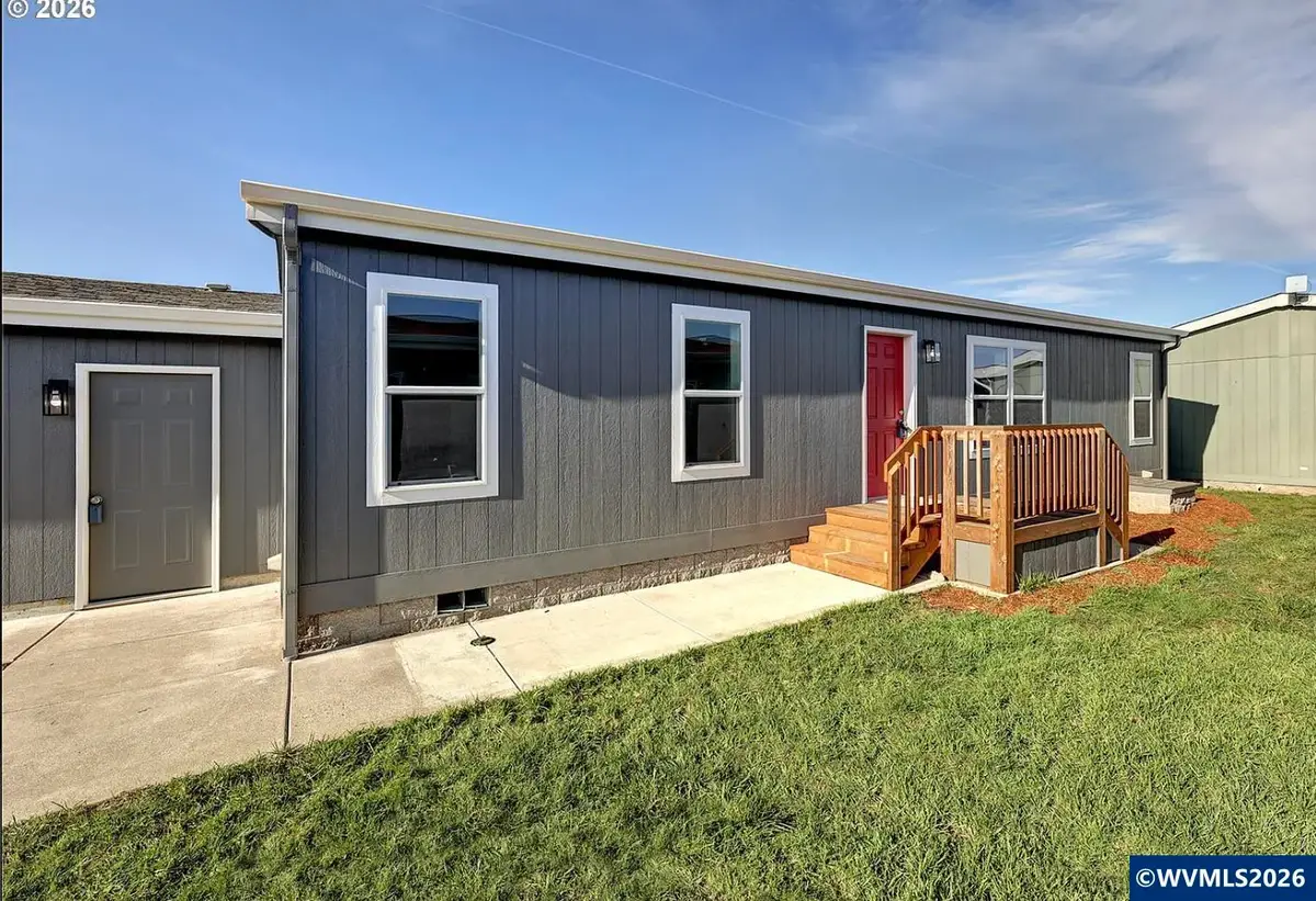 2020 S 12th St, Lebanon, OR 97355 - #1