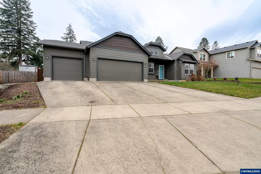 2644 NW Kingston Wy, Albany, OR 97321 - Image #2