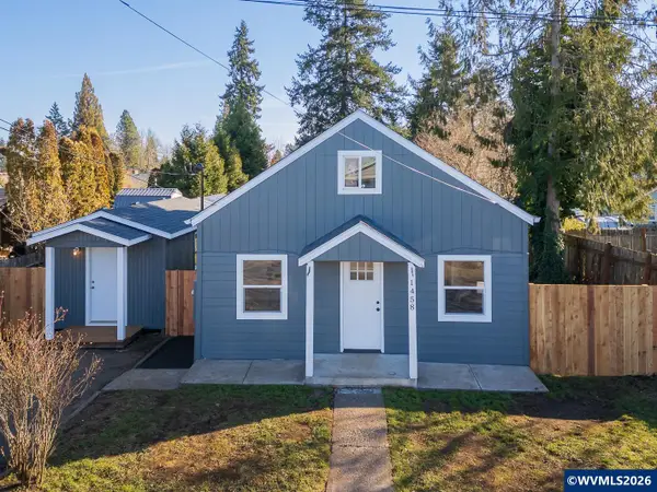 1458 SW Hill St, Dallas, OR 97338