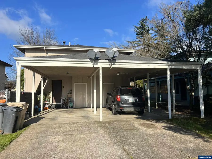 555-557 NW Oak Av, Corvallis, OR 97333 - Image #2