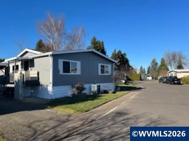 127  Clearwater Av NE, Salem, OR 97301 - Image #1