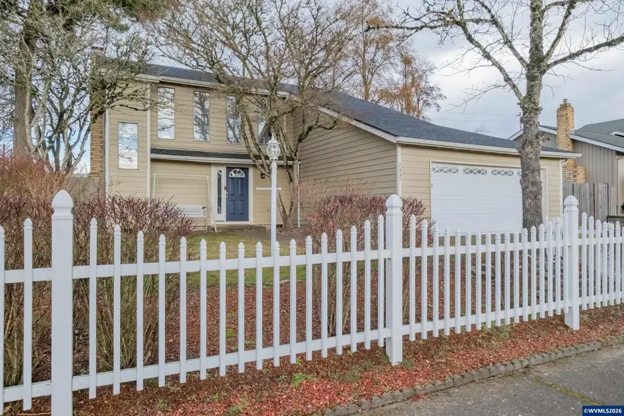 2337  40th Av SE, Albany, OR 97322 - #3