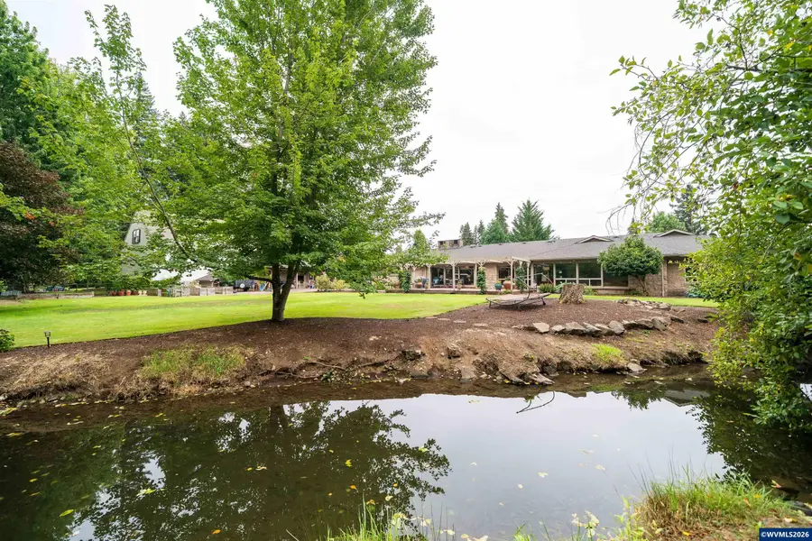 455 W High St, Stayton, OR 97383 - #2