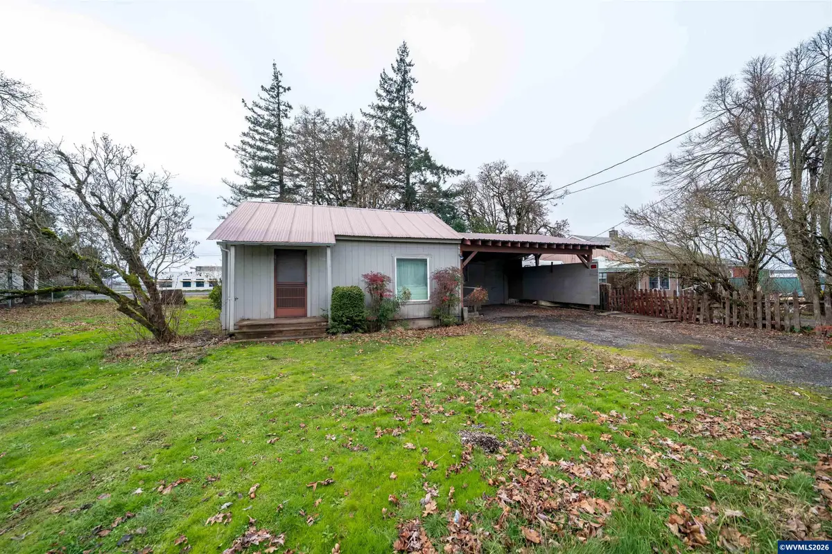 435 N Peach St, Stayton, OR 97383 - #1