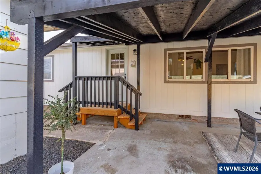 2681  Birch St, Lebanon, OR 97355 - Image #2