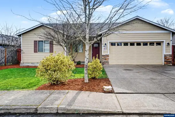 463 SE Pine St, Dallas, OR 97338