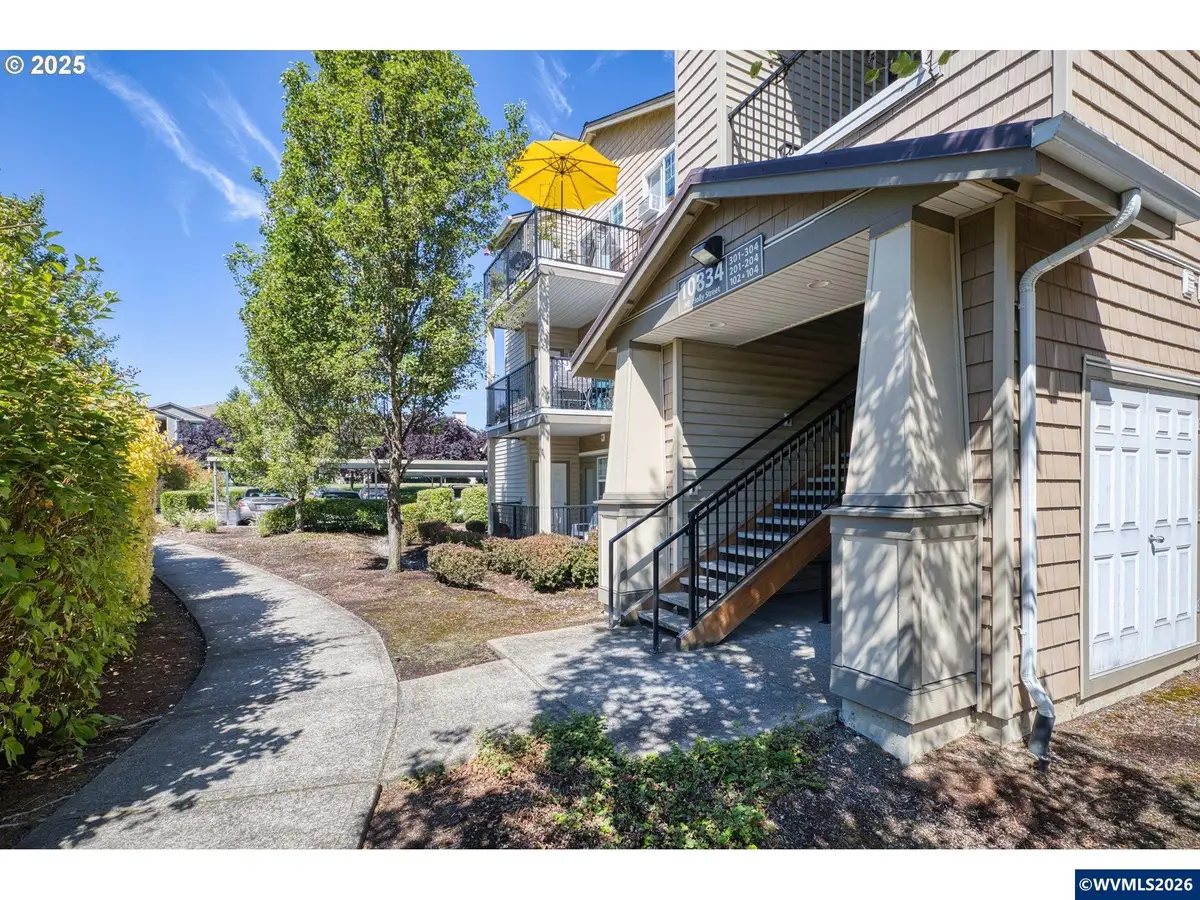 10834 NE Holly St, Hillsboro, OR 97006 - Image #1