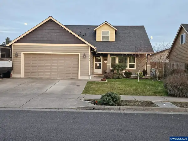 3461  Hawk Arrow Dr, Lebanon, OR 97355