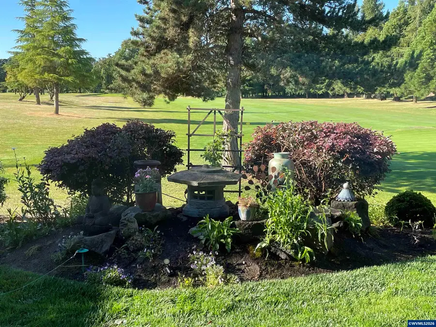 2149 SE Magnolia Av, Dallas, OR 97338 - #2