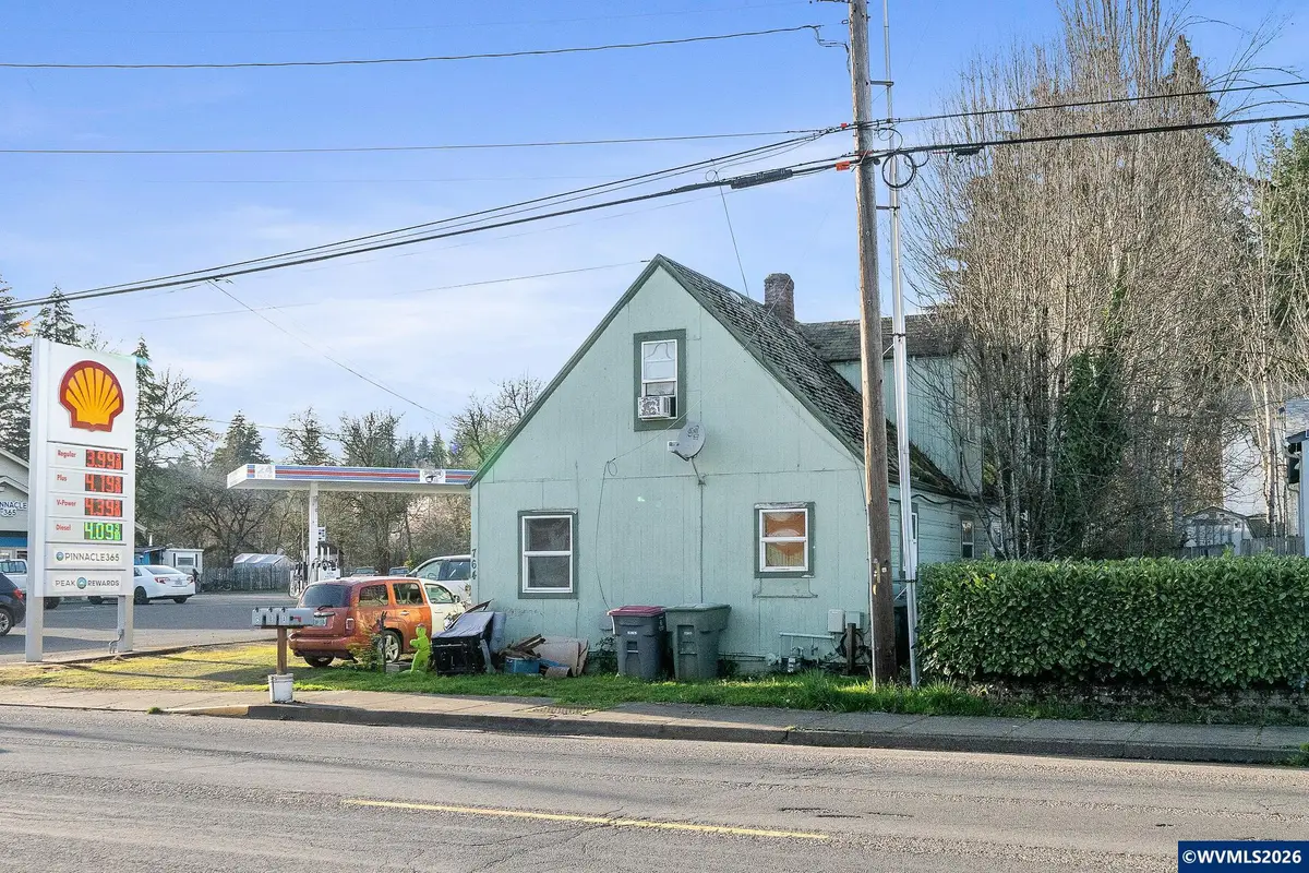 764 NE Main St, Willamina, OR 97396 - #1