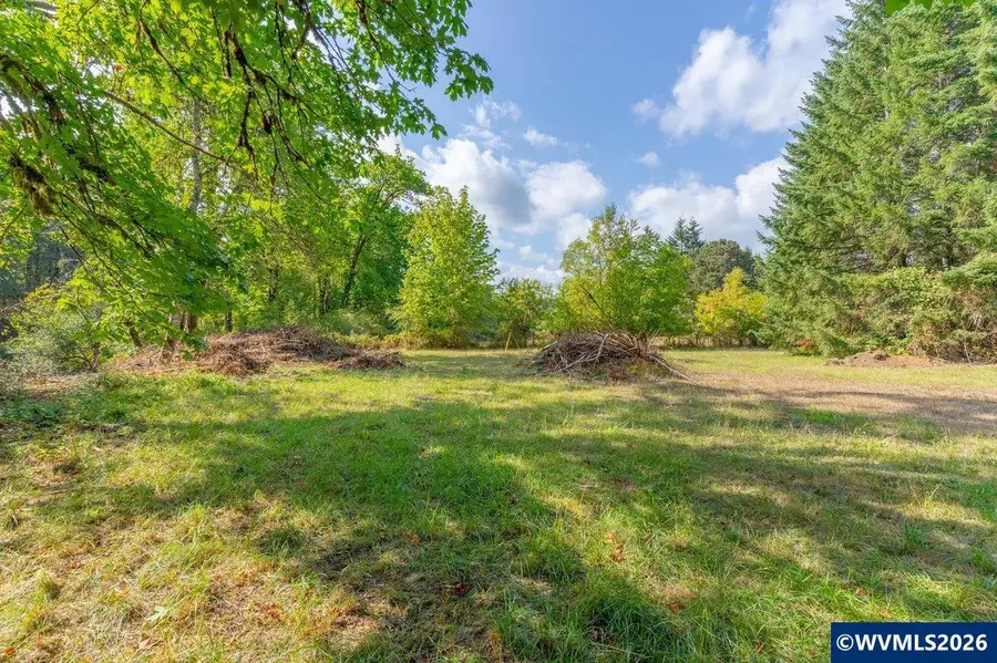 11 N Main St, Falls City, OR 97344 - #3