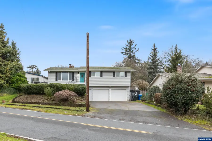 1317  Parkway Dr NW, Salem, OR 97304 - Image #2